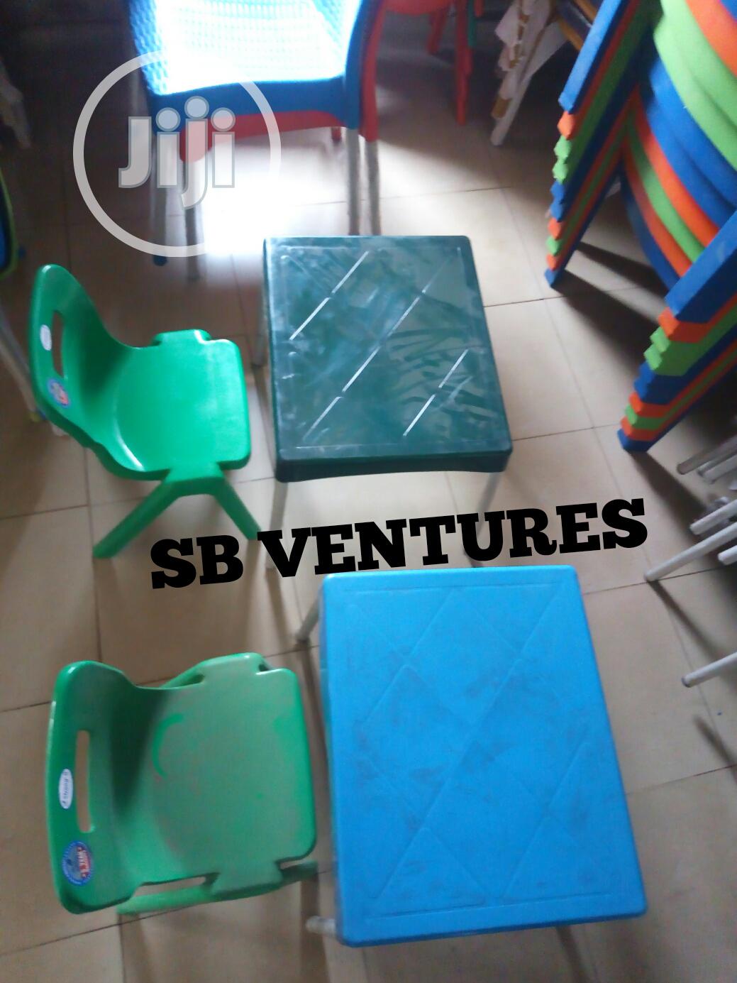 Children Table and Chairs