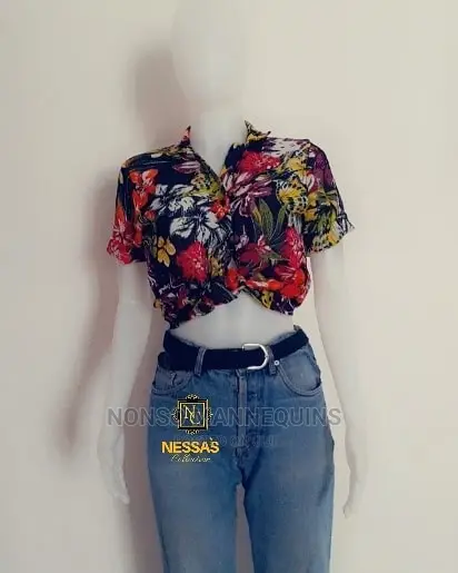 Size 10 Faceless Female Detachable Mannequin