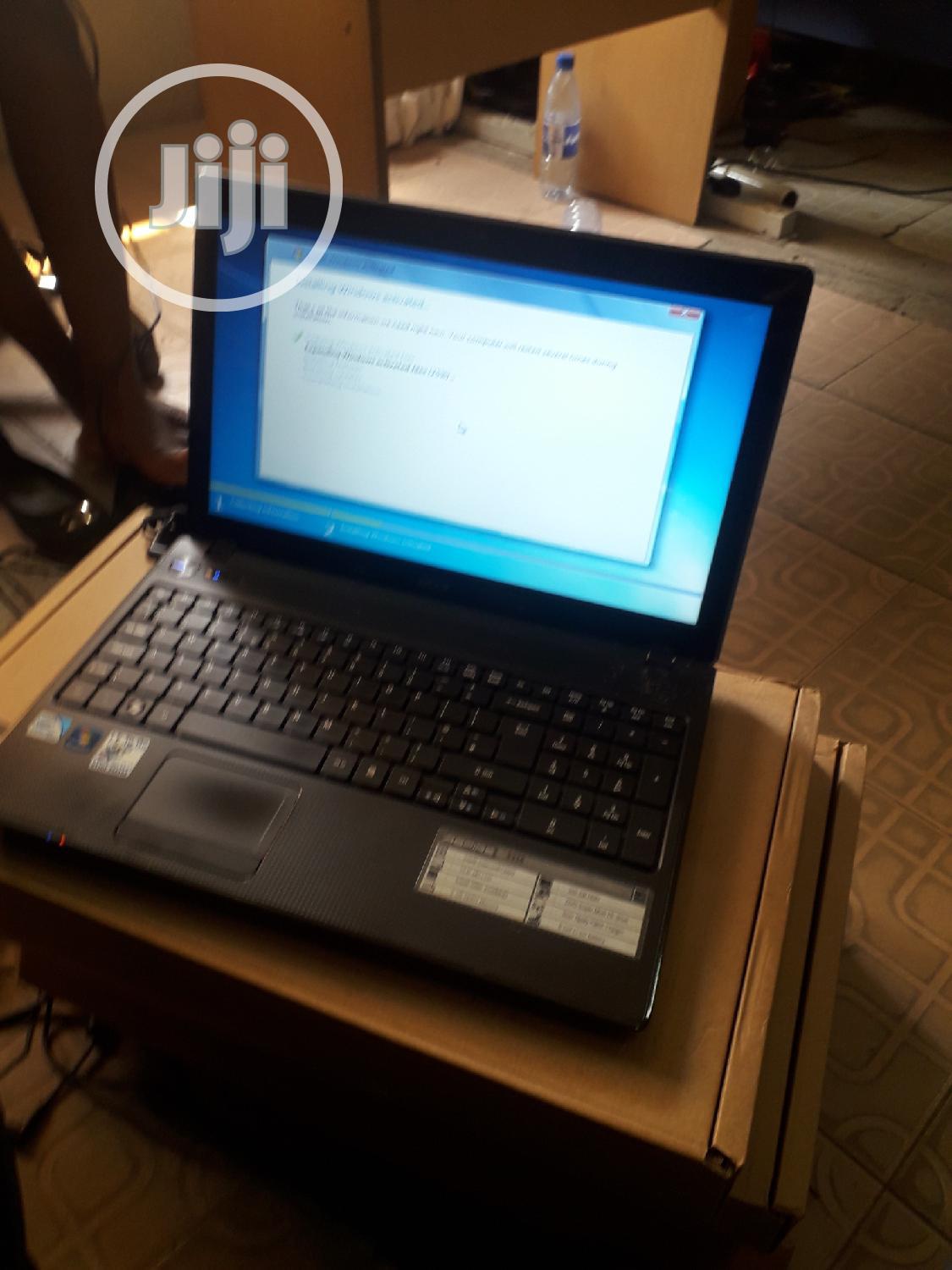 Laptop Acer Aspire 5336 4GB Intel Core I3 HDD 500GB