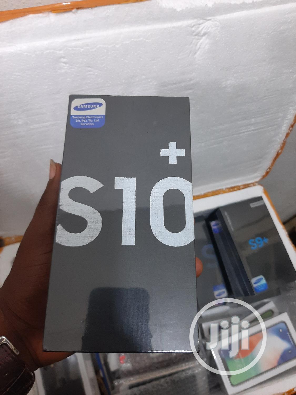 New Samsung Galaxy S10 Plus 128 GB Silver