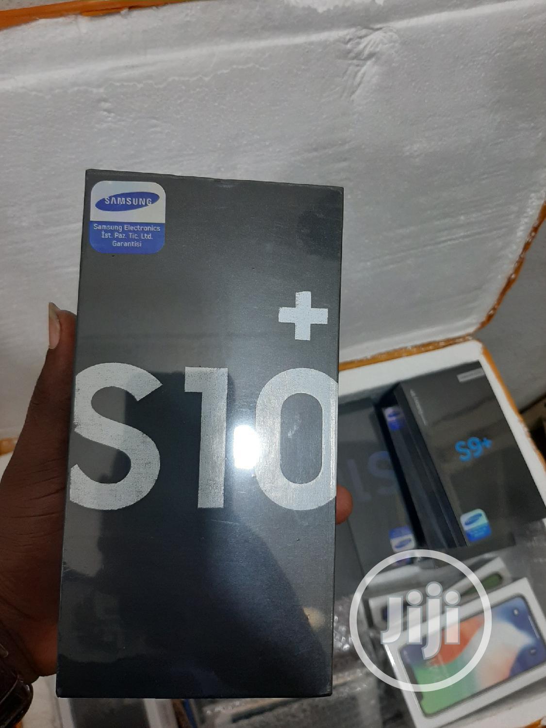 New Samsung Galaxy S10 Plus 128 GB Silver