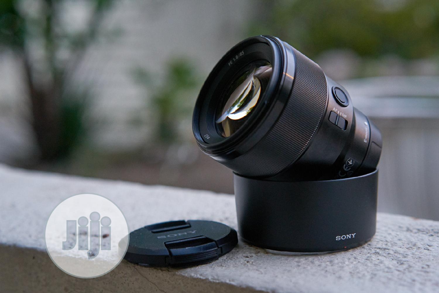SONY Fe 85mm F1.8 Lens