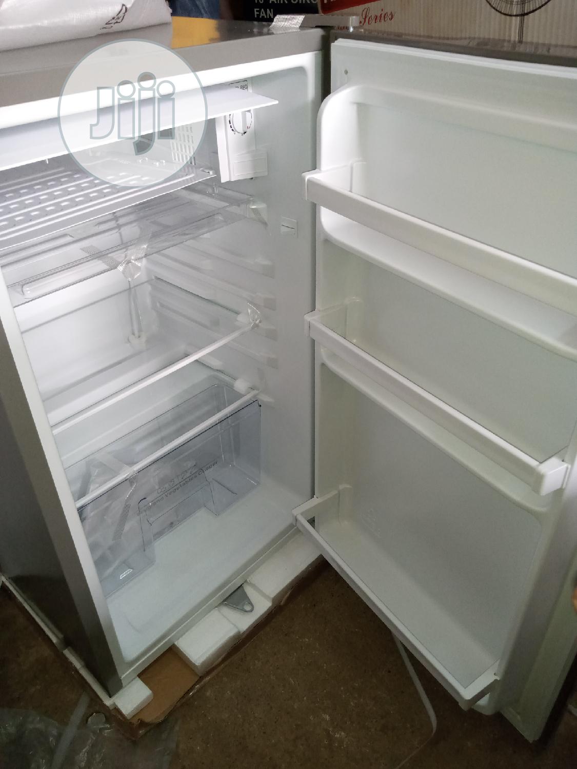Hisense 100l Fridge With 1yr Warranty.