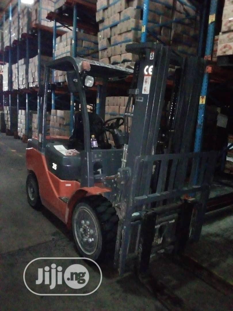 Forklifts Hiring And Rental