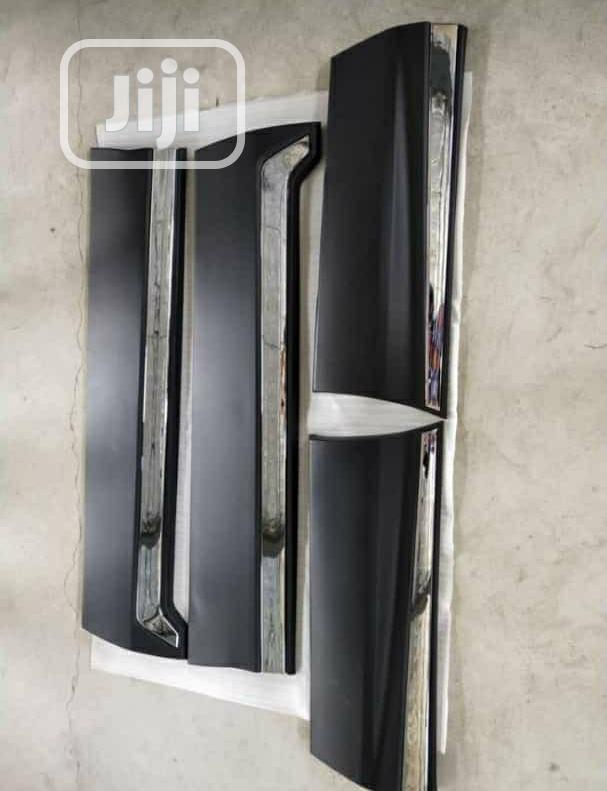 Front and Back Door Molding/Padded 2018 Model Honda CR-V