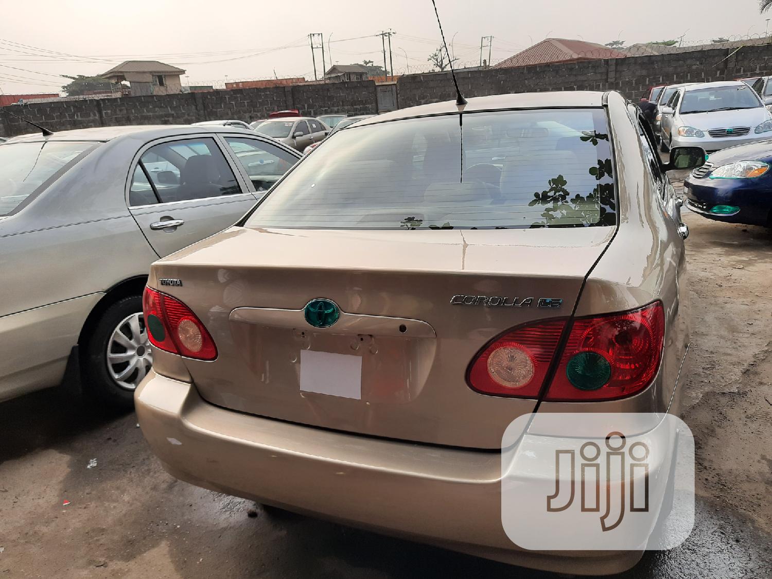 Toyota Corolla LE 2007 Gold