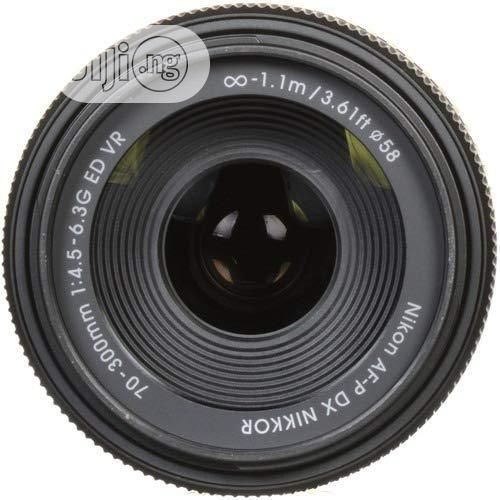 Nikon 70-300mm. F/4.5-6.3 G Ed VR Lens