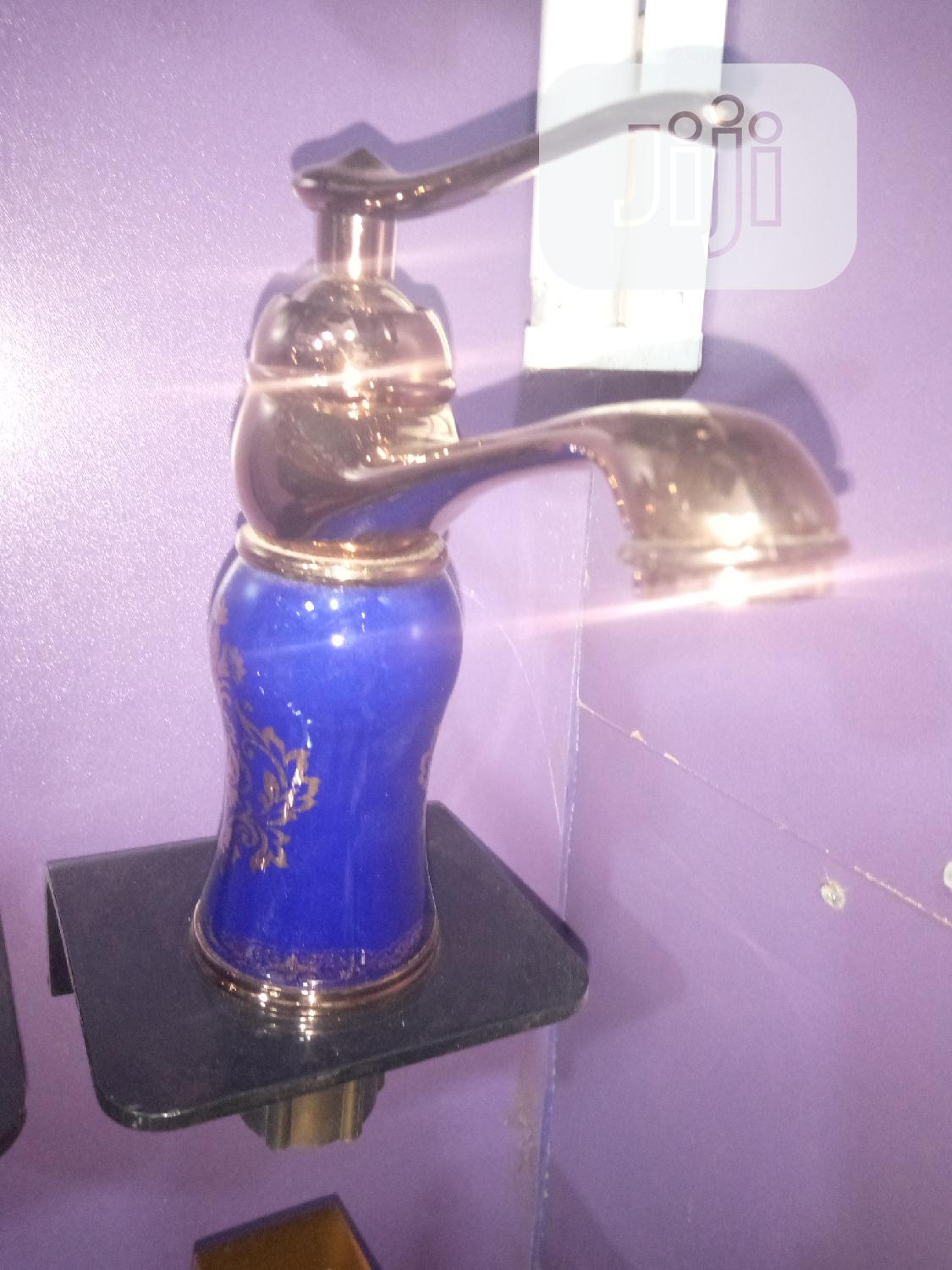Ceramic Wash Basin Mixer Tap