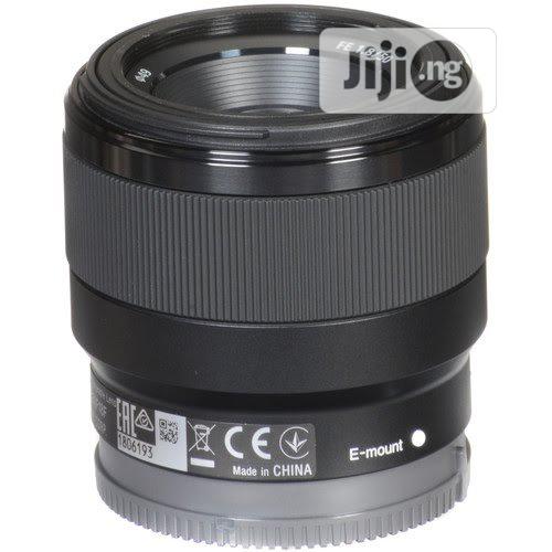 SONY Fe 50mm F/1.8 Lens
