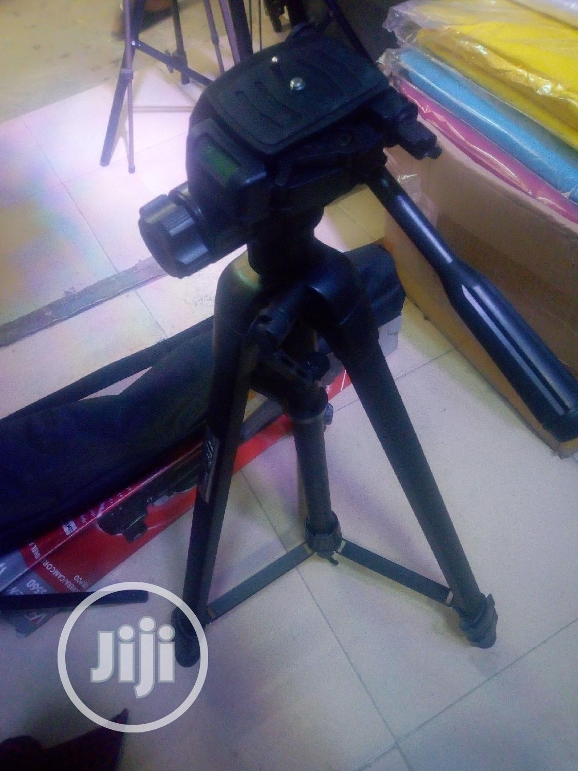 Weifeng WT-3560 Camera Tripod,Portable Photography Tripod