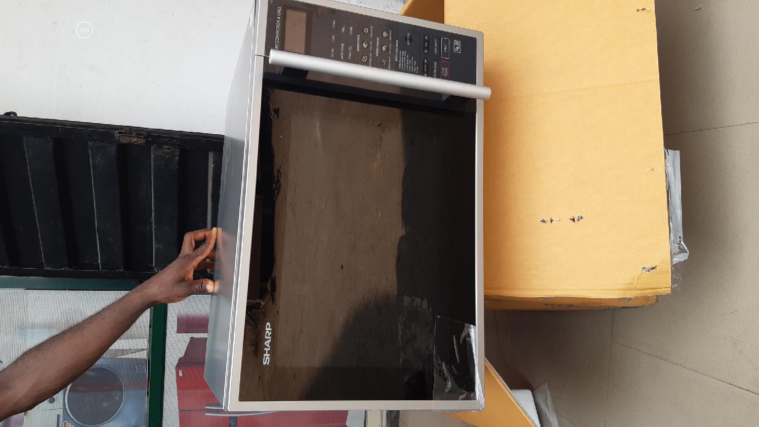 3in1 40L Microwave, Grill And Conventional Microwave