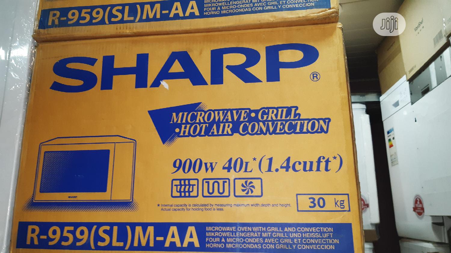 3in1 40L Microwave, Grill And Conventional Microwave