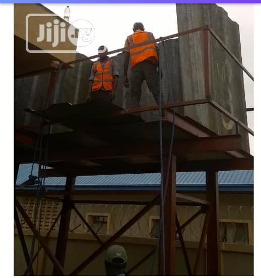 Tank Tower( Stanchions) To Carry Plastic Tank And Corrugated