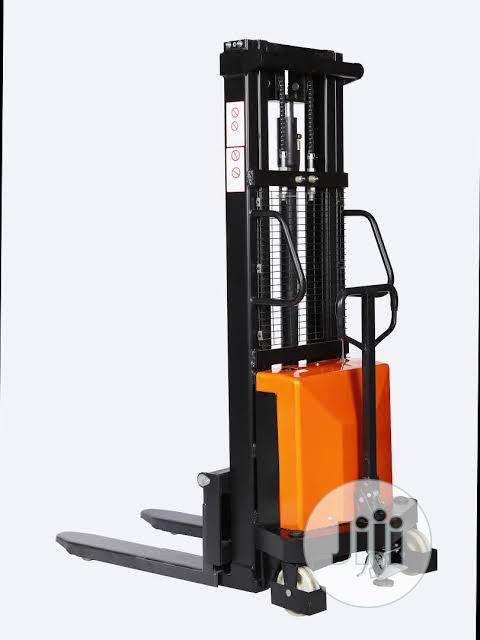 Semi Electric Hand Stacker