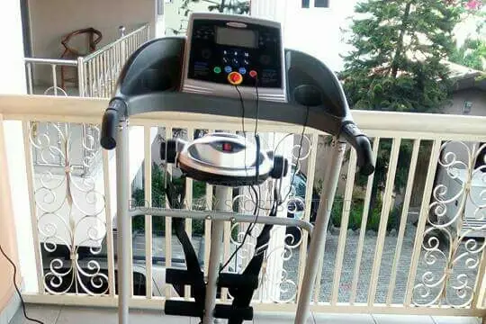 2 Hp American Fitness Treadmill, With Waist Massager