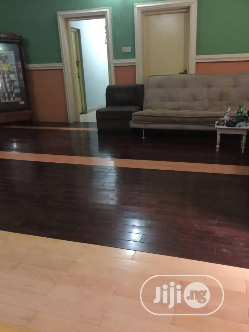 Laminate Vinyl Wood Floor Tiles