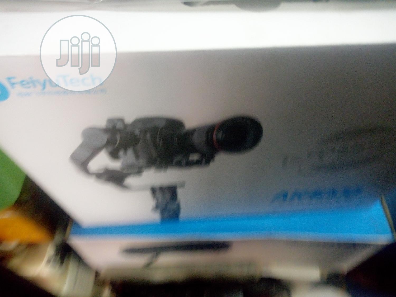Feiyutech AK4000 3axis Handheldgimbal DSLR Camera Stabilizer