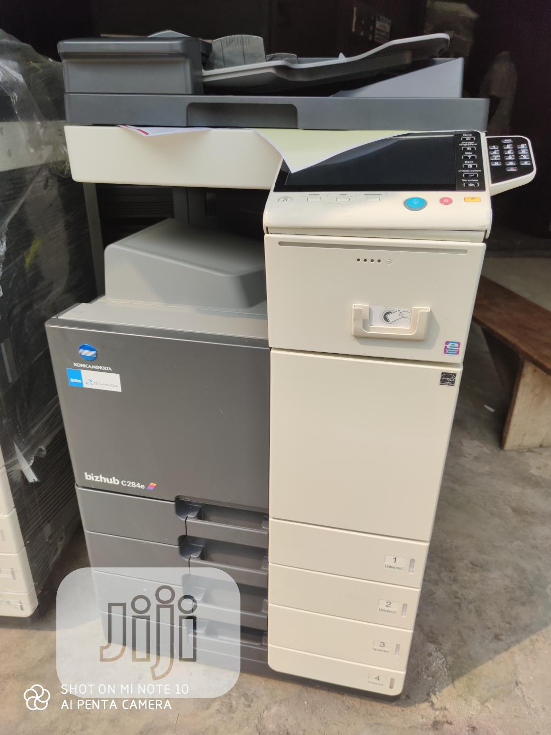 Bizhub C284e