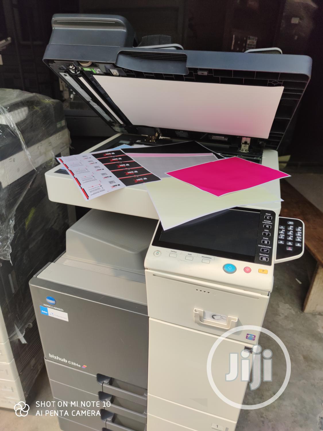 Bizhub C284e