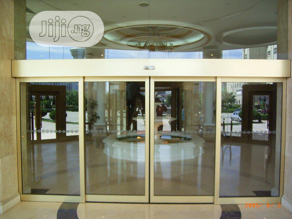 Automatic Sliding Door