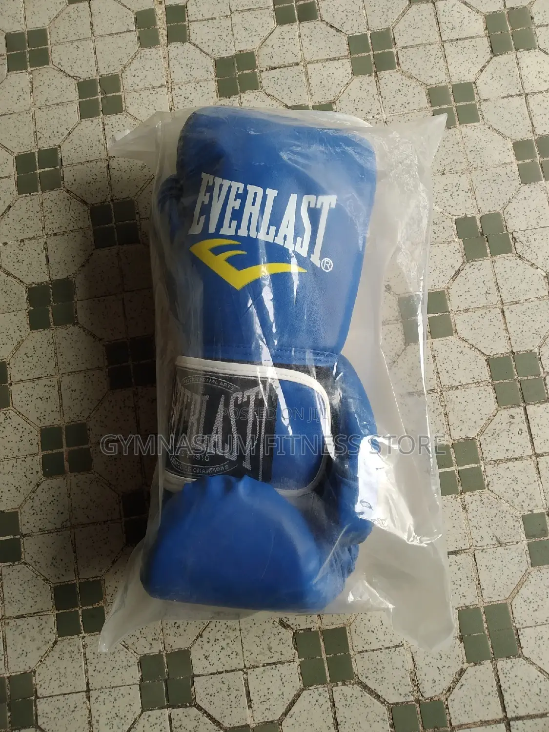 Everlast Glove New in Pack