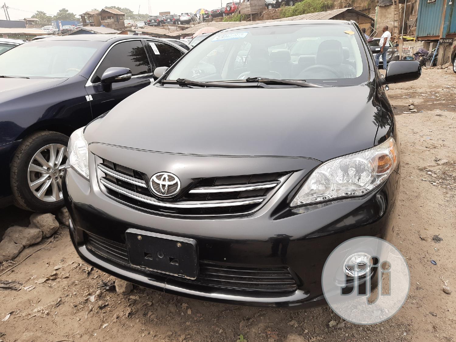 Toyota Corolla 2010 Black