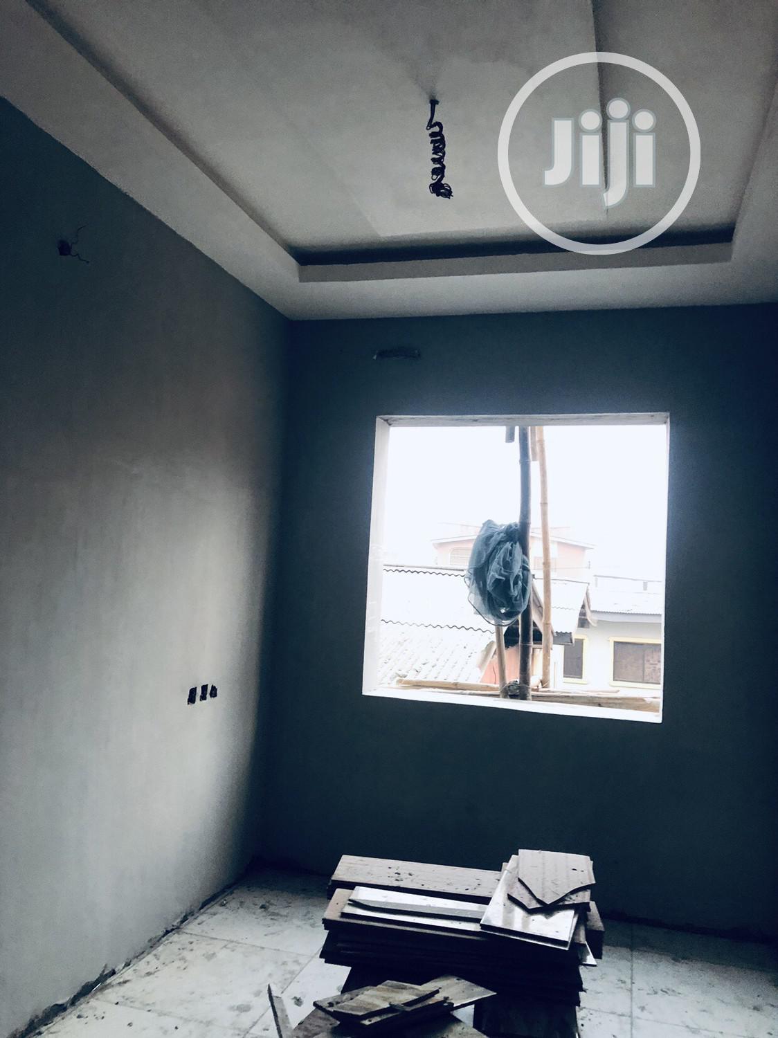 Furnished 3bdrm Block of Flats in Surulere for rent