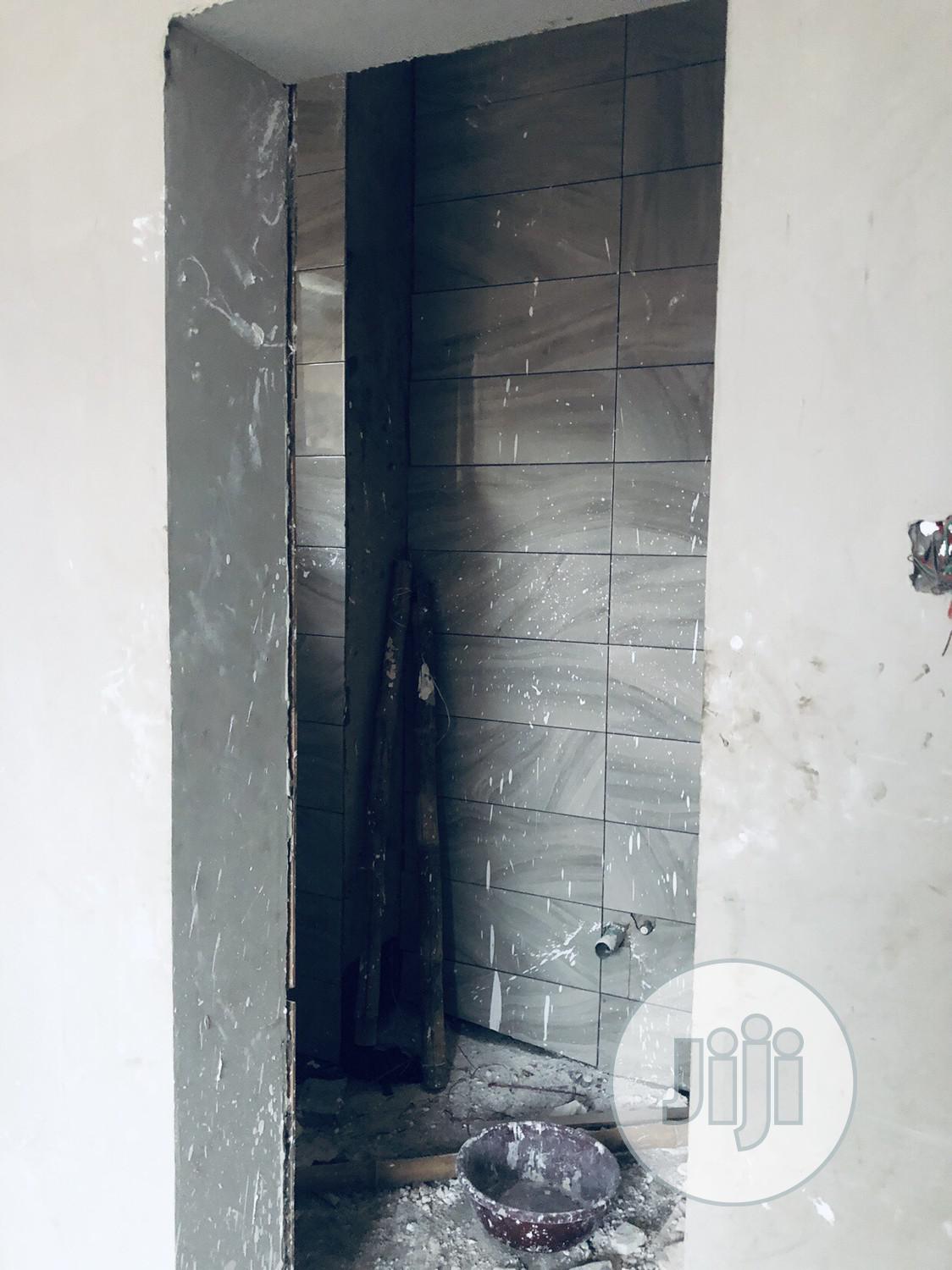 Furnished 3bdrm Block of Flats in Surulere for rent