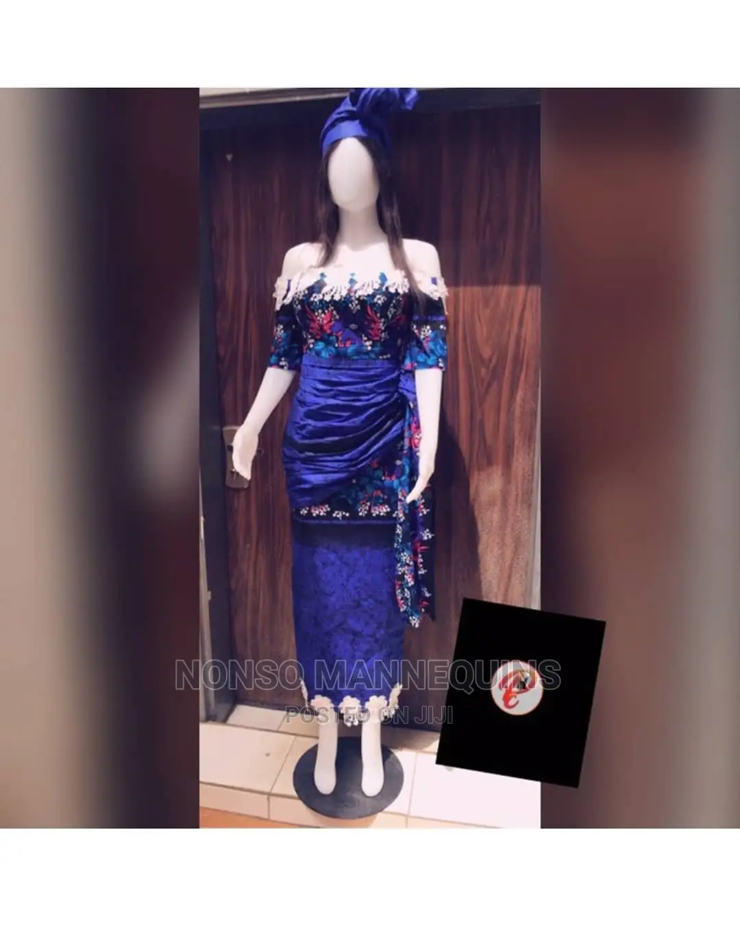 Female White Mannequins
