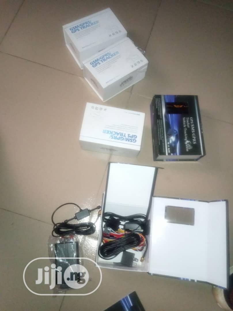 GPS/GPRS Car Trackers Installation