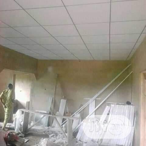 Suspended Ceiling/Pop Design/Wall Screeding /Wooden Floor