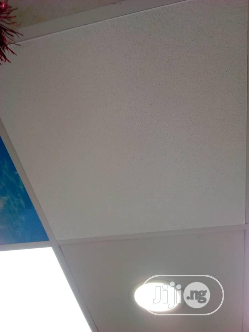 Suspended Ceiling/Pop Design/Wall Screeding /Wooden Floor
