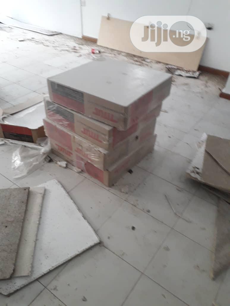 Suspended Ceiling/Pop Design/Wall Screeding /Wooden Floor