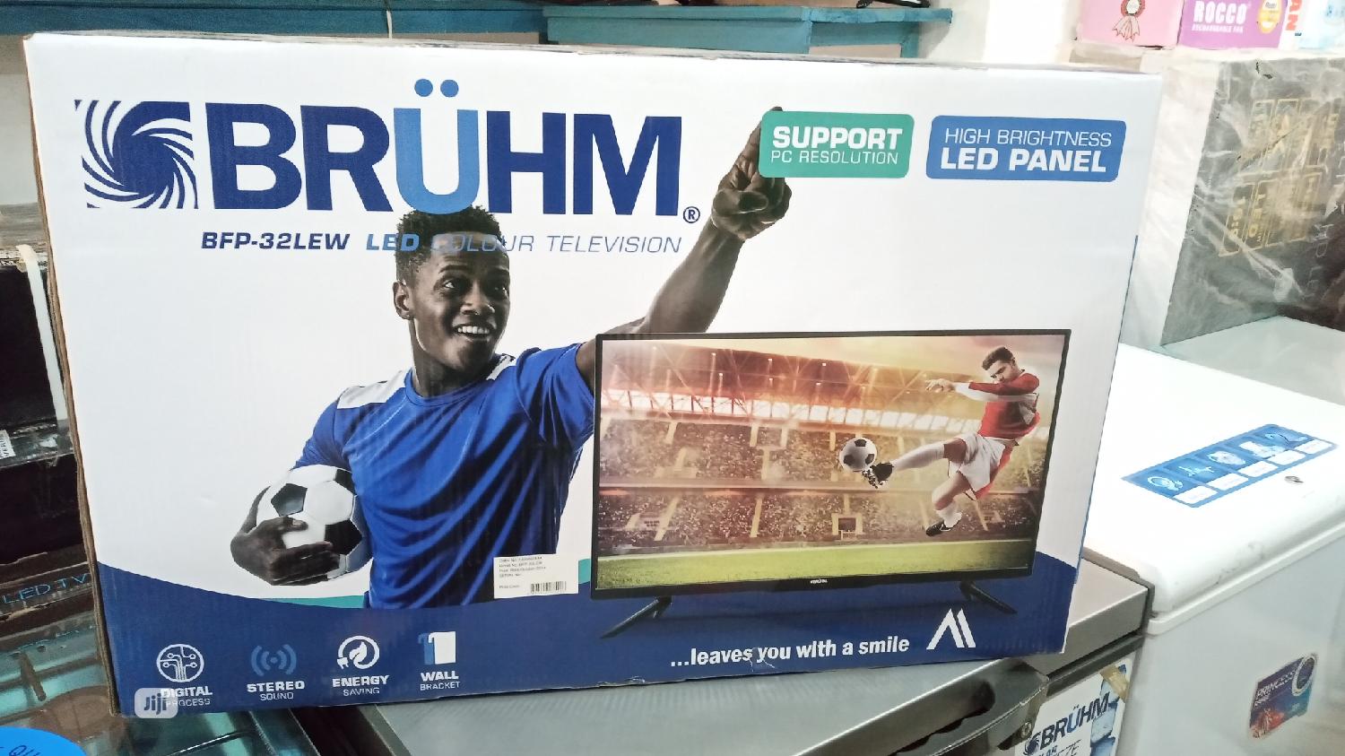 Bruhm 32" LED TV