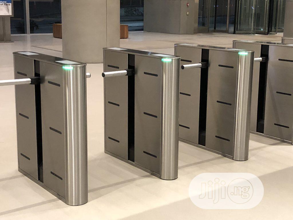 Waist Turnstile