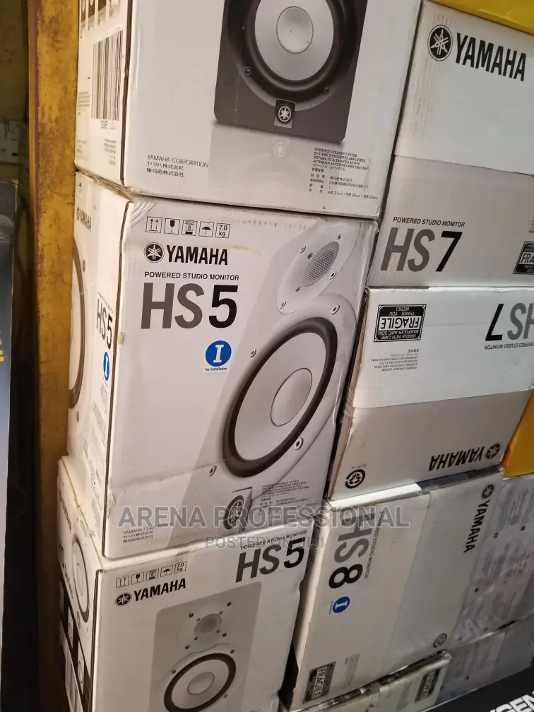 Yamaha HS5 Powered Studio Monitor