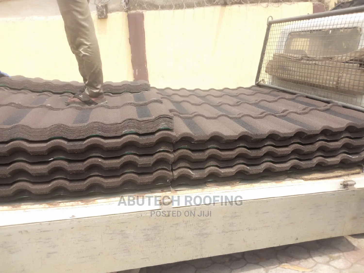 Brown and Black Milano Patche Stone Coated Roofing