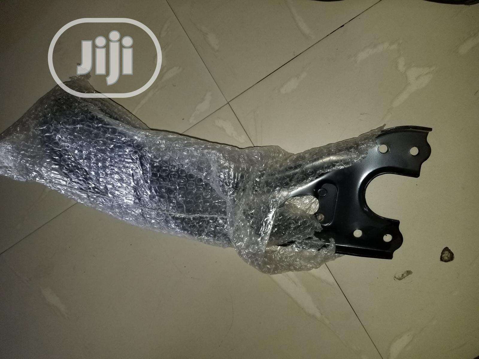 Lower Arm Bushing For Hyundai Ix35 And Tucson