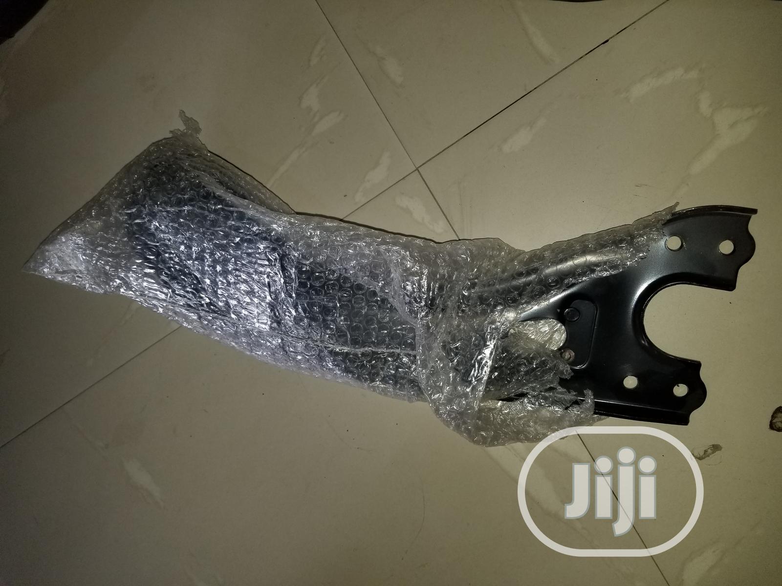Lower Arm Bushing For Hyundai Ix35 And Tucson