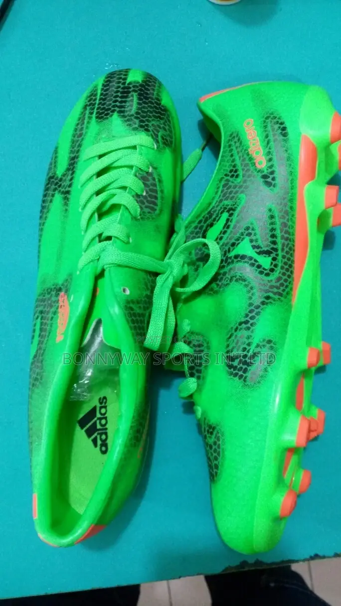 Size 44 Adidas Soccer Boot