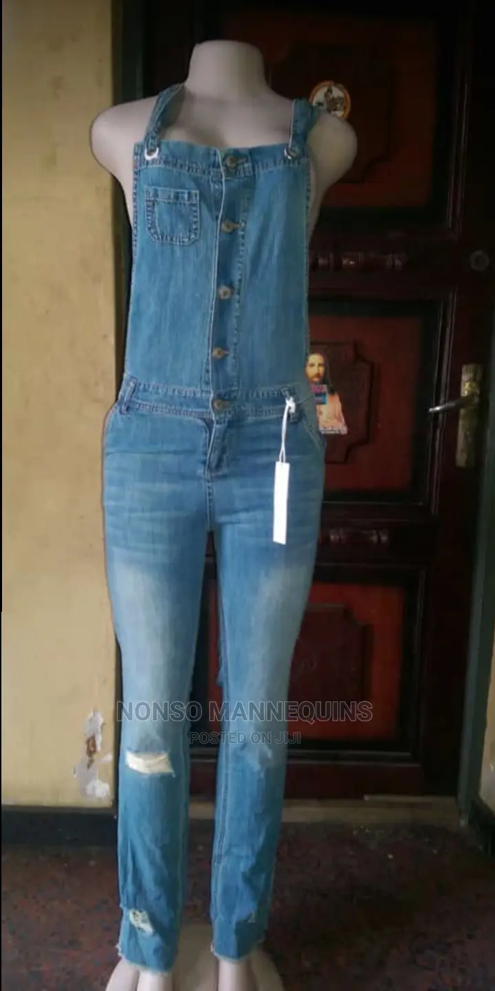 Armless Female Mannequins