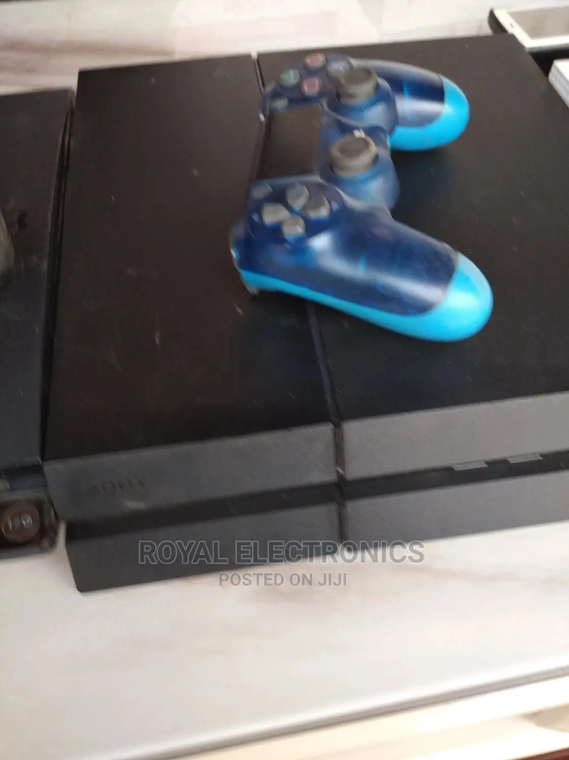Ps4 Console