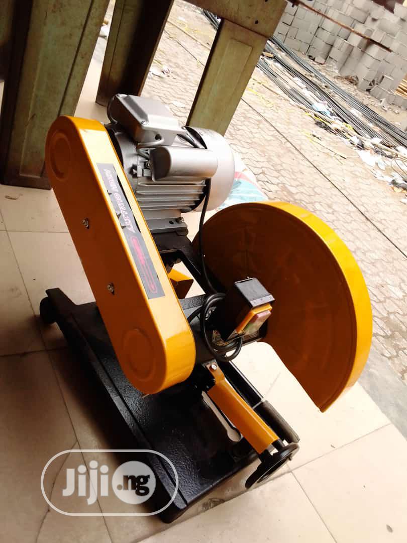 Cut Off Saw Machine