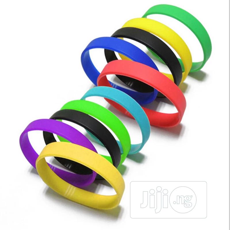 Wholesale Silicone Rubber Wristband Flexible Wrist Band 100p