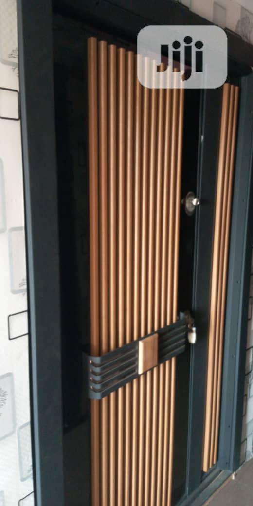 Fingers Special Turkey Door