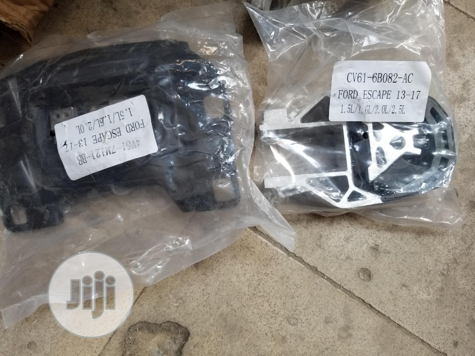 Ford Escape Engine Seat/Mounting And Gear Seat/Mounting