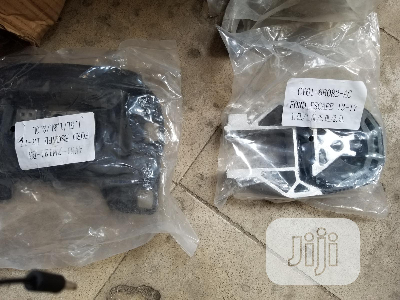 Ford Escape Engine Seat/Mounting And Gear Seat/Mounting
