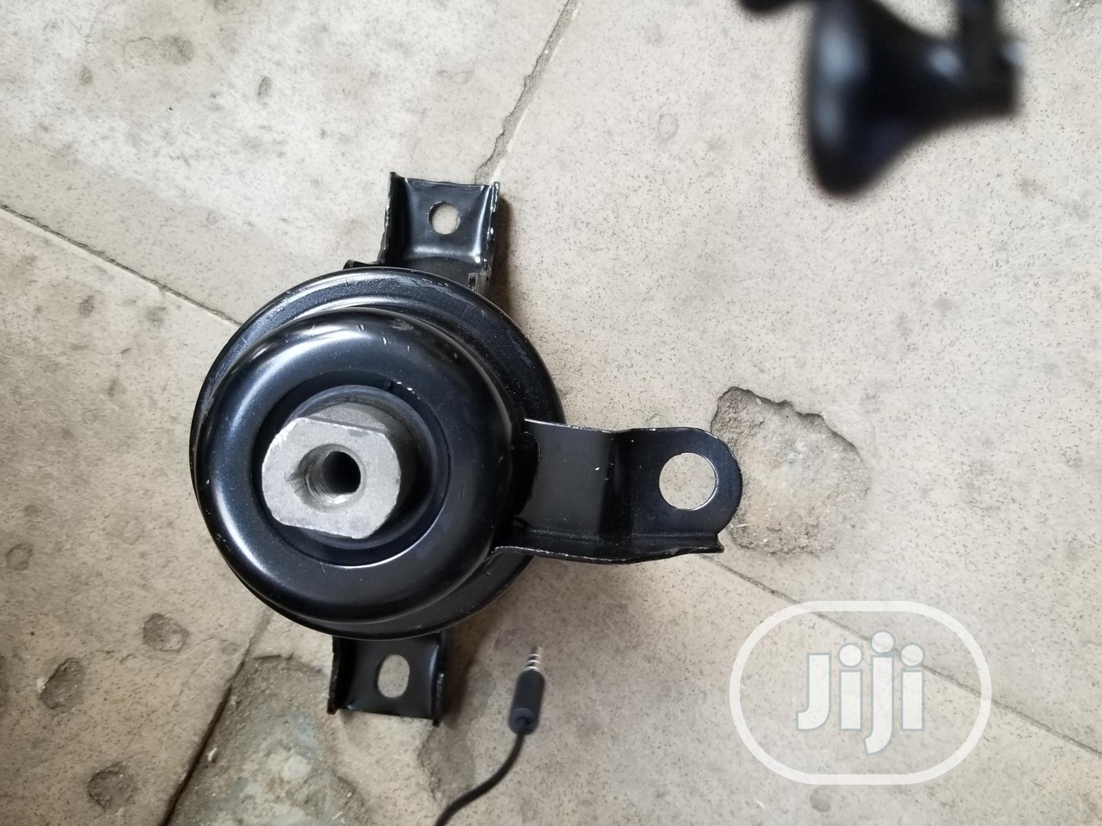 Ford Focus Engine Mounting/ Seat