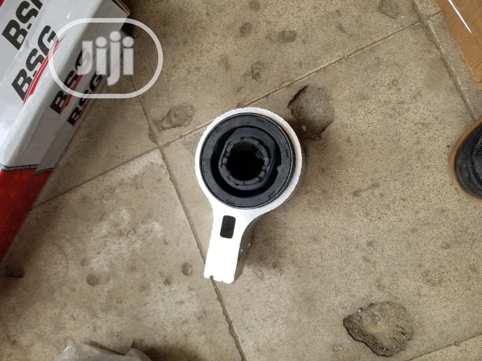 Ford Explorer Engine and Gear Mounting/ Seating.