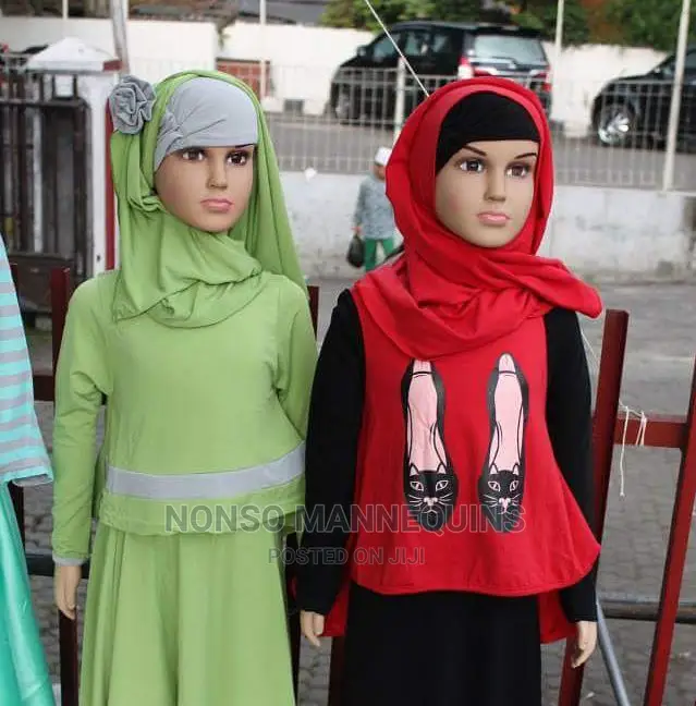 Female Plastic Kids Mannequins